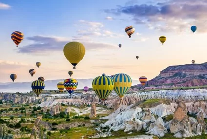 Fahrt mit dem Heißluftballon bei einem All inclusive Urlaub in der Türkei