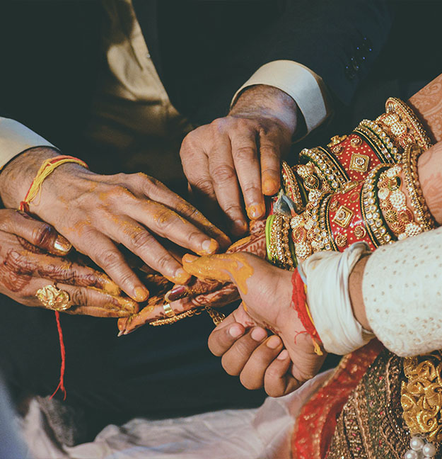 Abschiedsritual von den Eltern bei einer Hochzeit in Indien